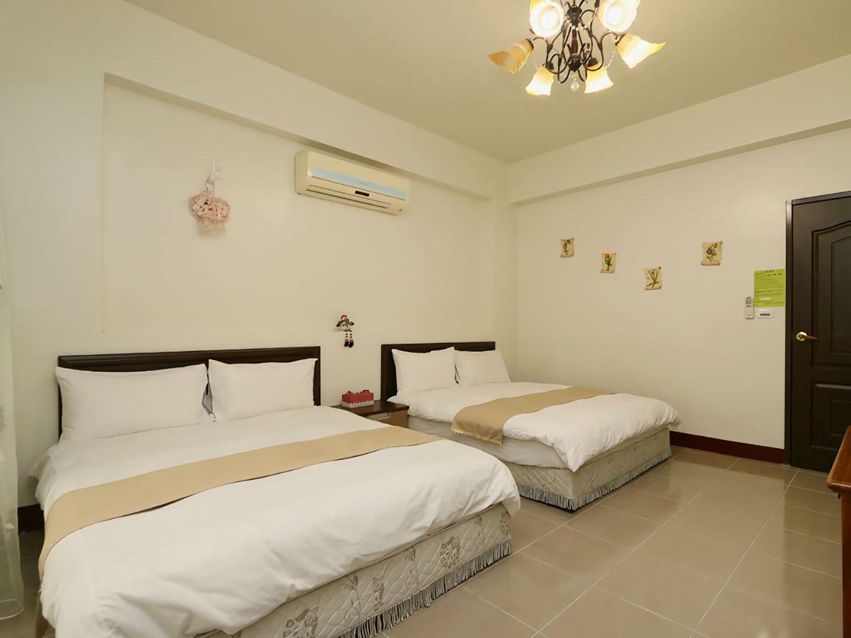 Leisure Homestay Hualien City Exterior photo